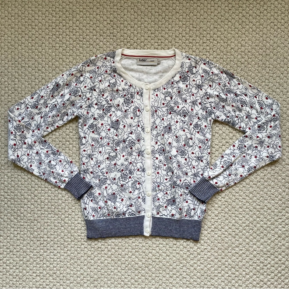 Lee patterned cardigan sweater